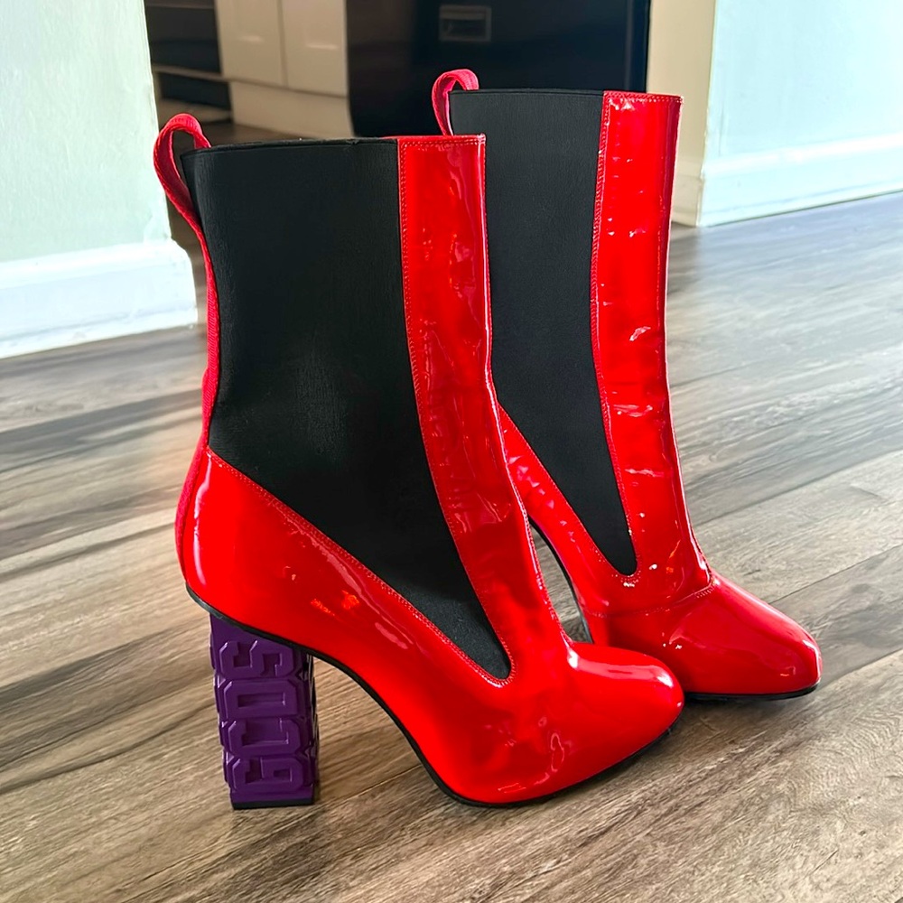 GCDS women’s boots